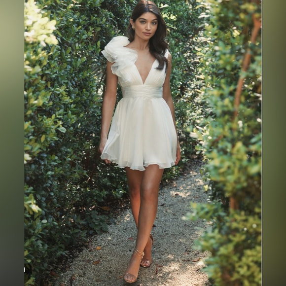 NWT MAC DUGGAL RUFFLE SHOULDER EMPIRE WAIST DEEP V-NECK DRESS - Picture 2 of 8